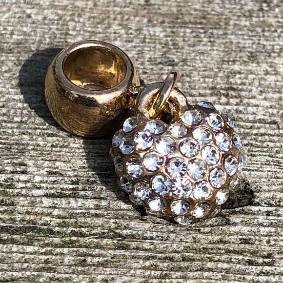 Heart charm with bling gold & CZ STONES - Picture 3 of 3